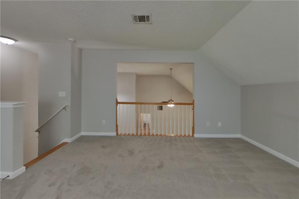 7828387 Property Photo 16