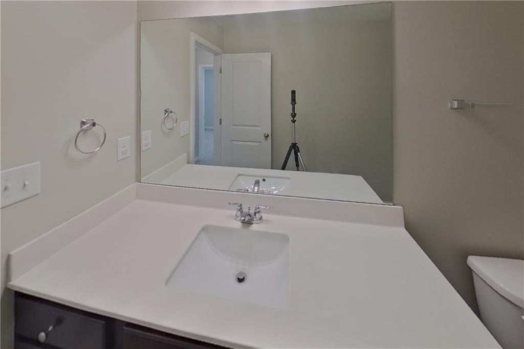 7828407 Property Photo 14