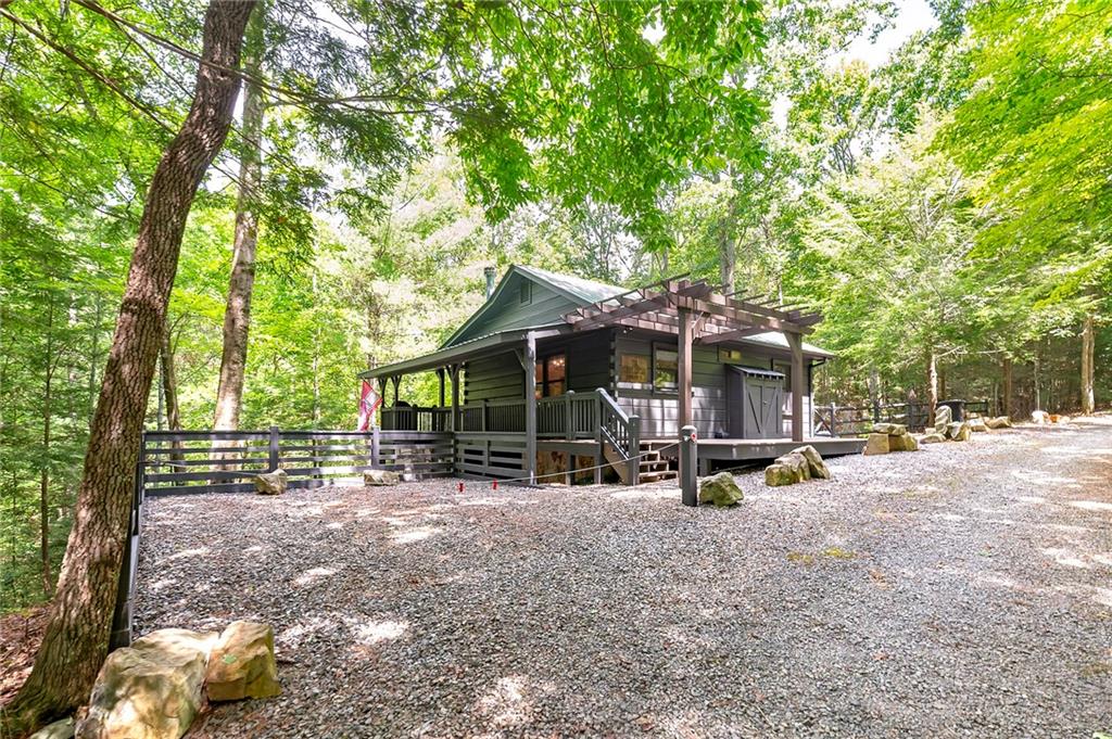 78 Tomahawk Trail Property Photo 3