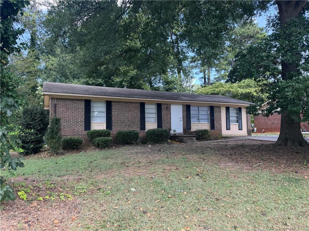 723 Sheffield Road Property Photo 2