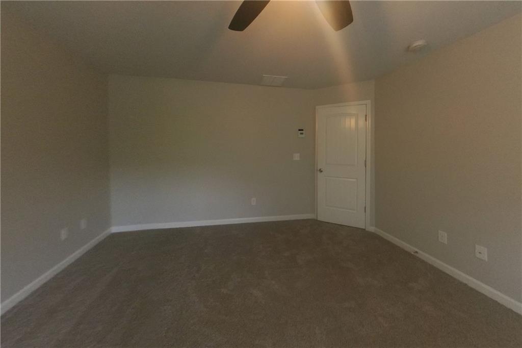 7828473 Property Photo 5
