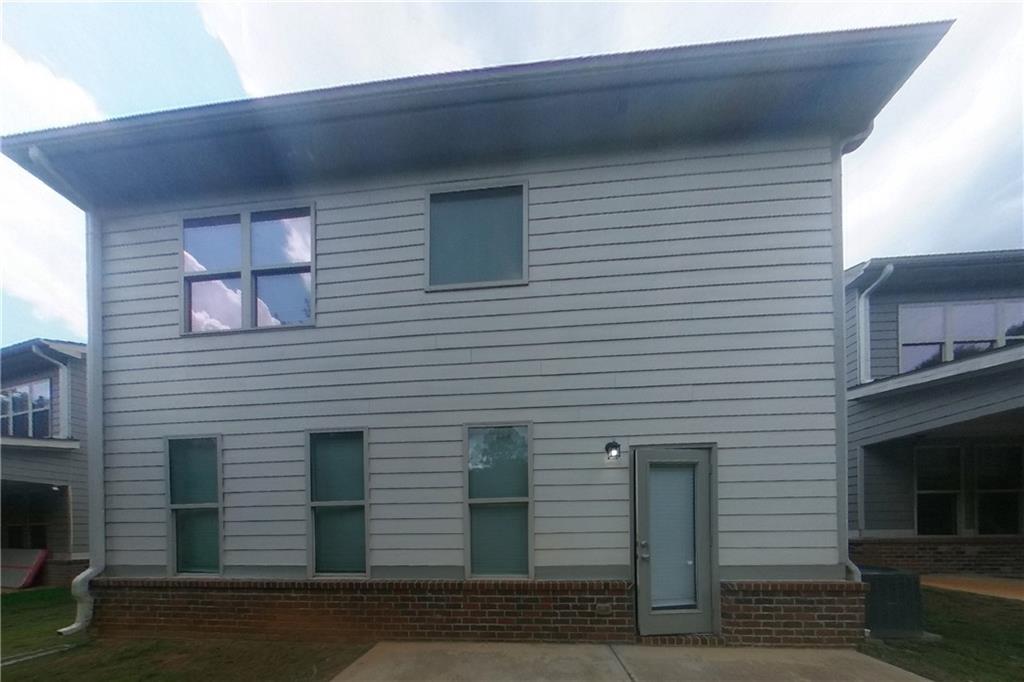 7828473 Property Photo 15