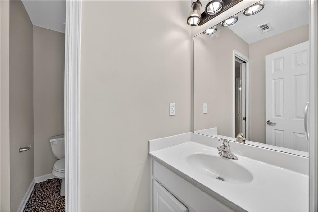 3482 Walnut Ridge Property Photo 29