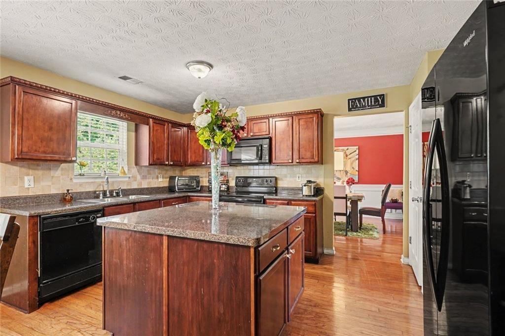 266 Millstone Drive Property Photo 16