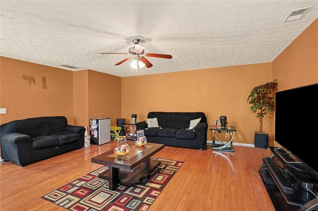 266 Millstone Drive Property Photo 18