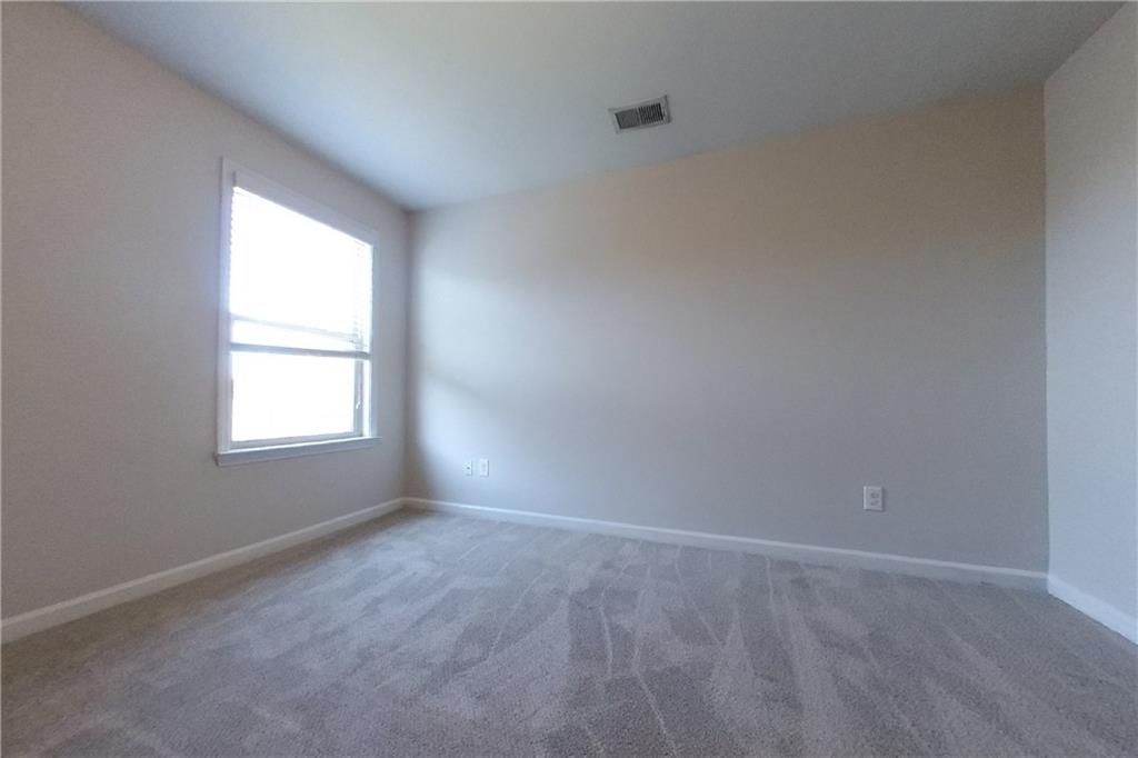 7828509 Property Photo 9