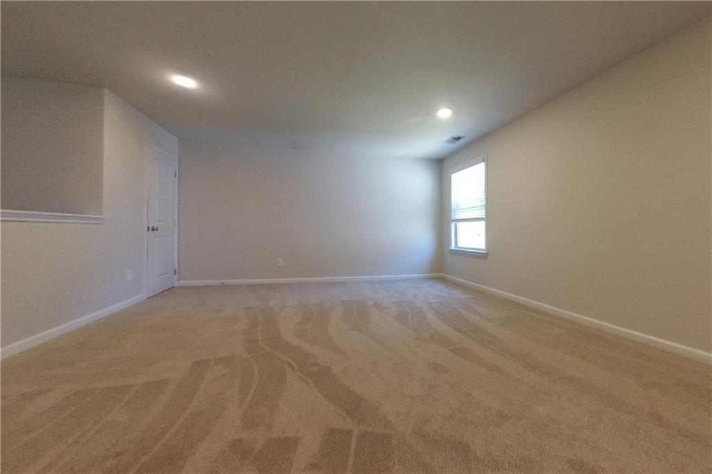7828509 Property Photo 18
