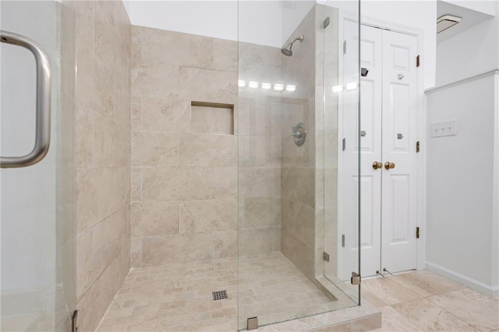 1809 Shelburne Ridge Property Photo 37
