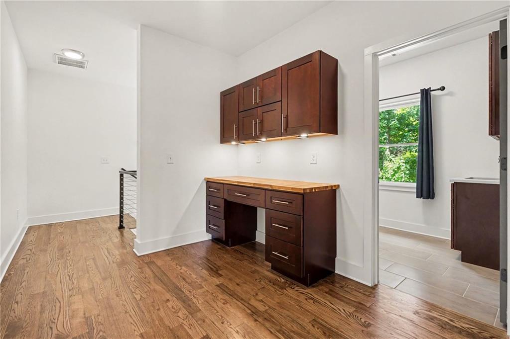 866 Nottingham Drive Property Photo 17