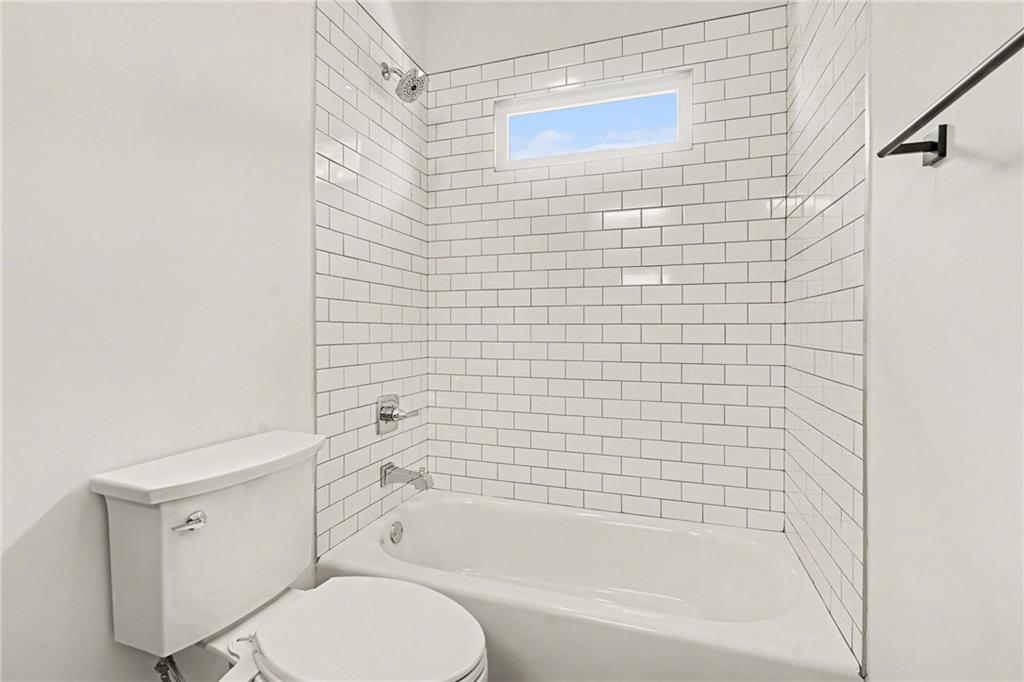 866 Nottingham Drive Property Photo 30