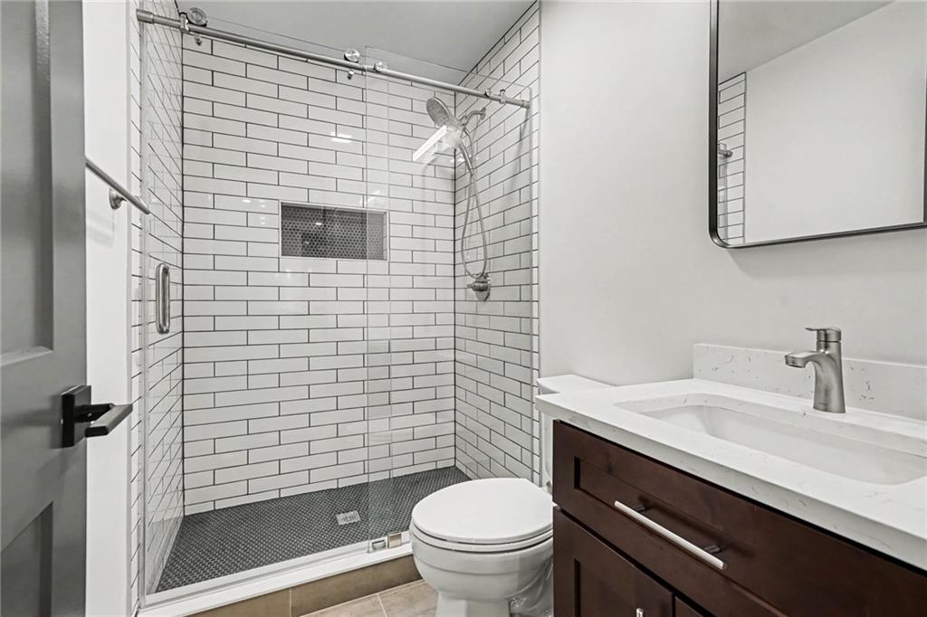 866 Nottingham Drive Property Photo 35