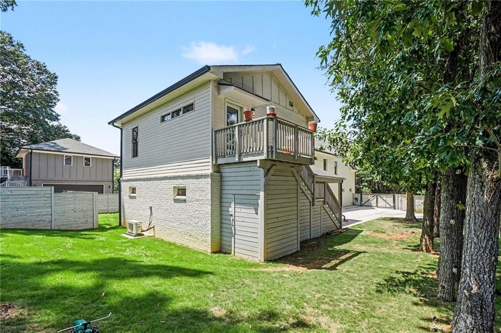 866 Nottingham Drive Property Photo 42