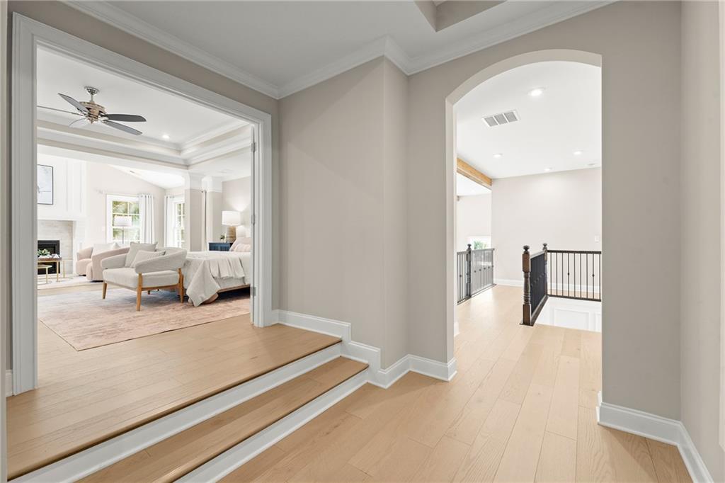 516 Founders Drive E Property Photo 29