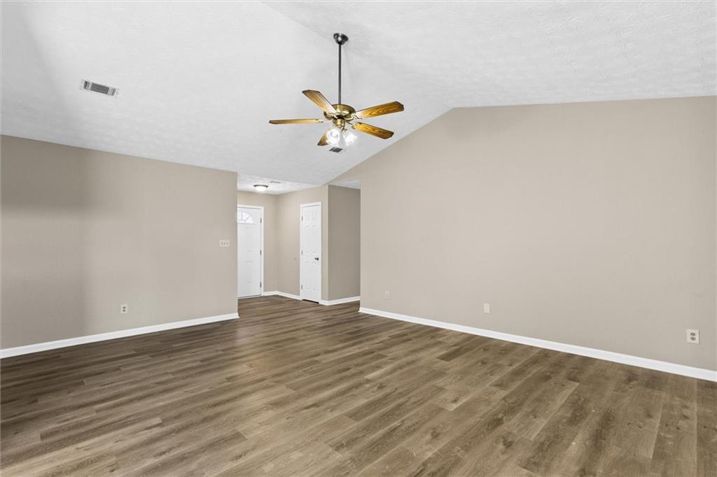 3679 Ashbill Property Photo 10