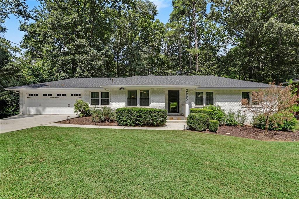 2665 Hawthorne Drive Ne Property Photo 1