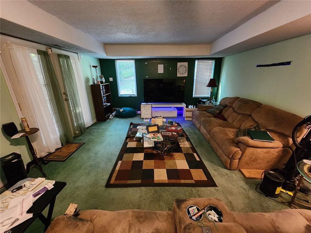 258 Kenilworth Circle Property Photo 6