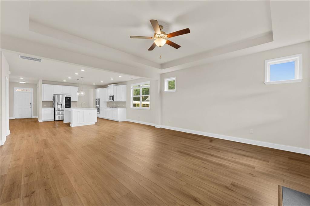 352 Chestnut Chase Property Photo 11