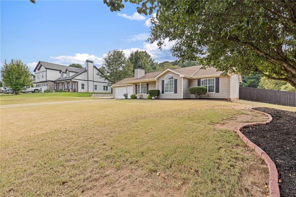 655 Thorn Brook Ridge Property Photo 3