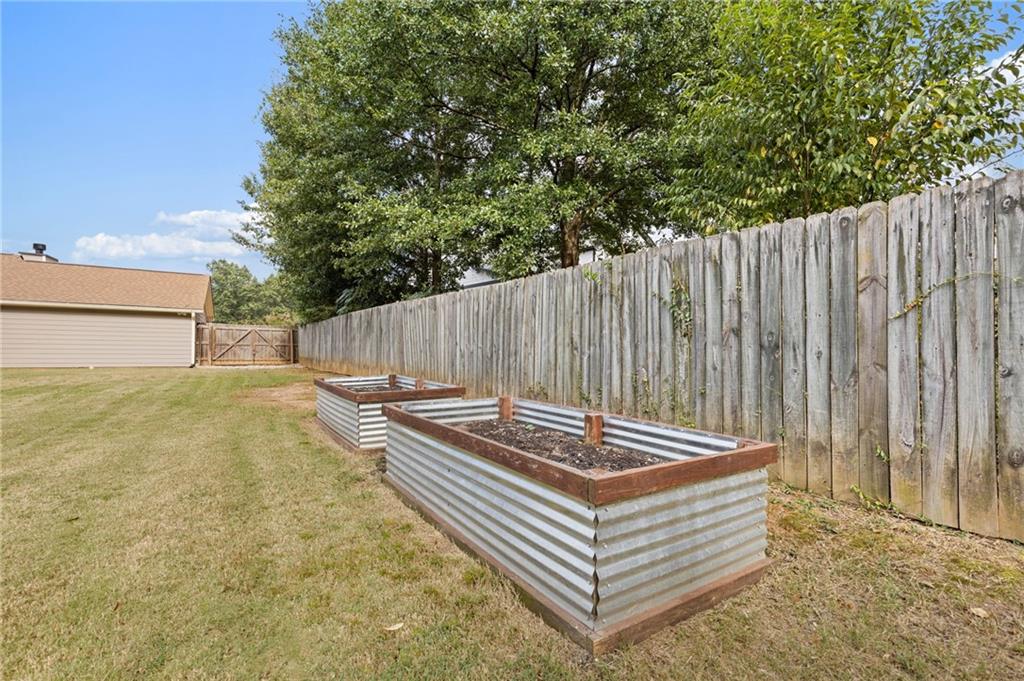 655 Thorn Brook Ridge Property Photo 26