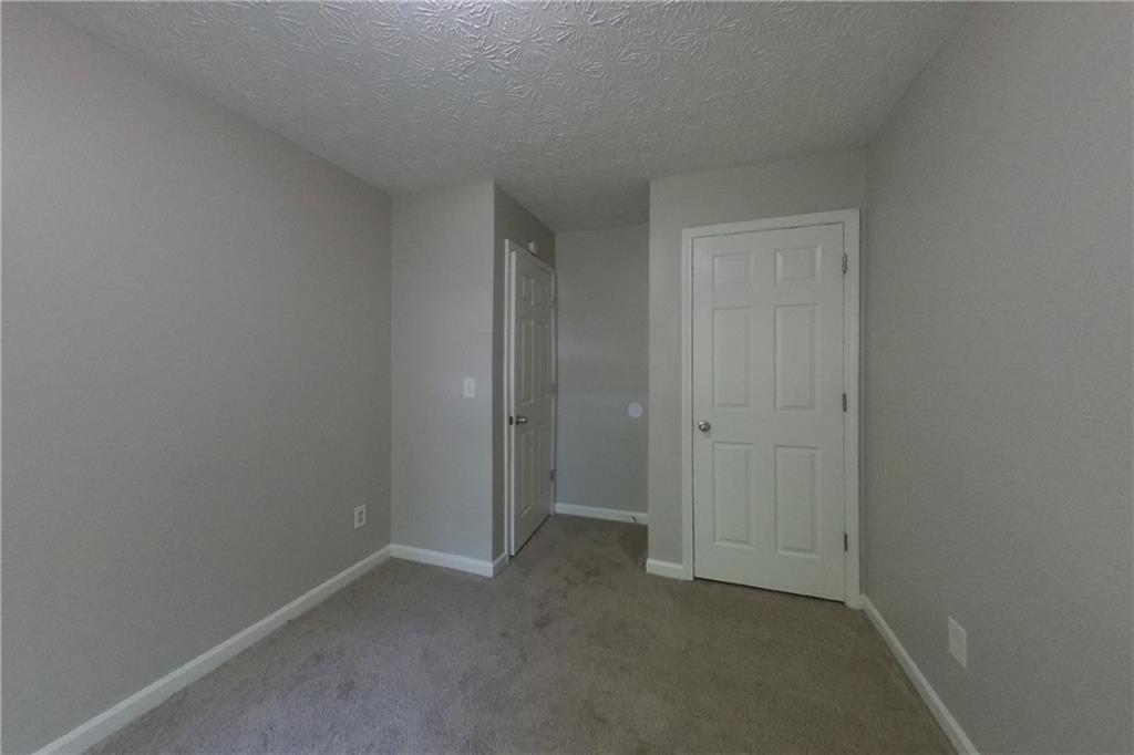 7828649 Property Photo 12