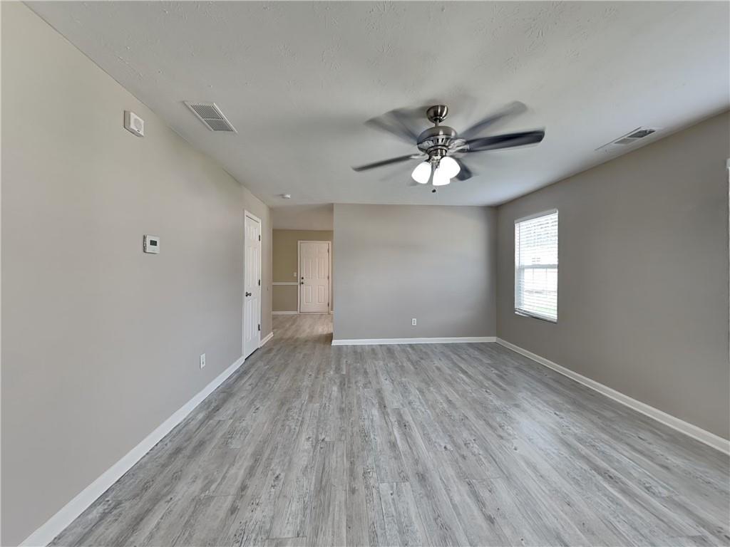 7828657 Property Photo 3
