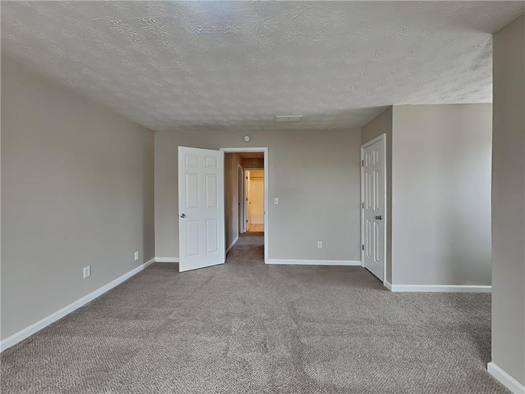 7828657 Property Photo 12