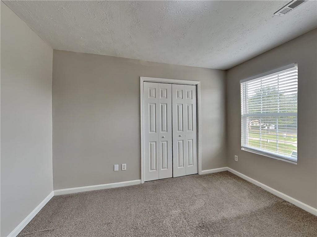 7828657 Property Photo 13