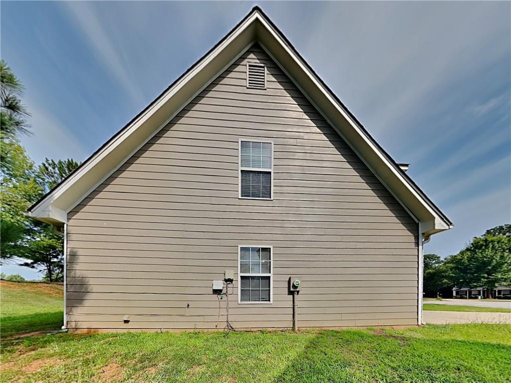 7828657 Property Photo 17