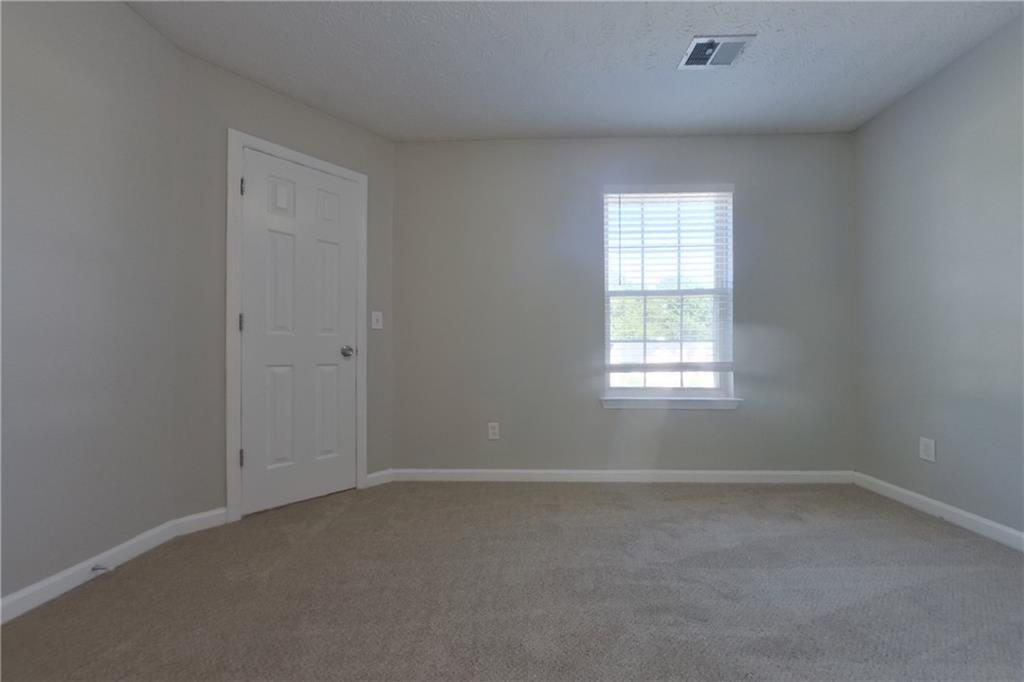 7828680 Property Photo 9