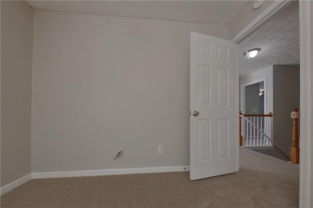 7828680 Property Photo 11