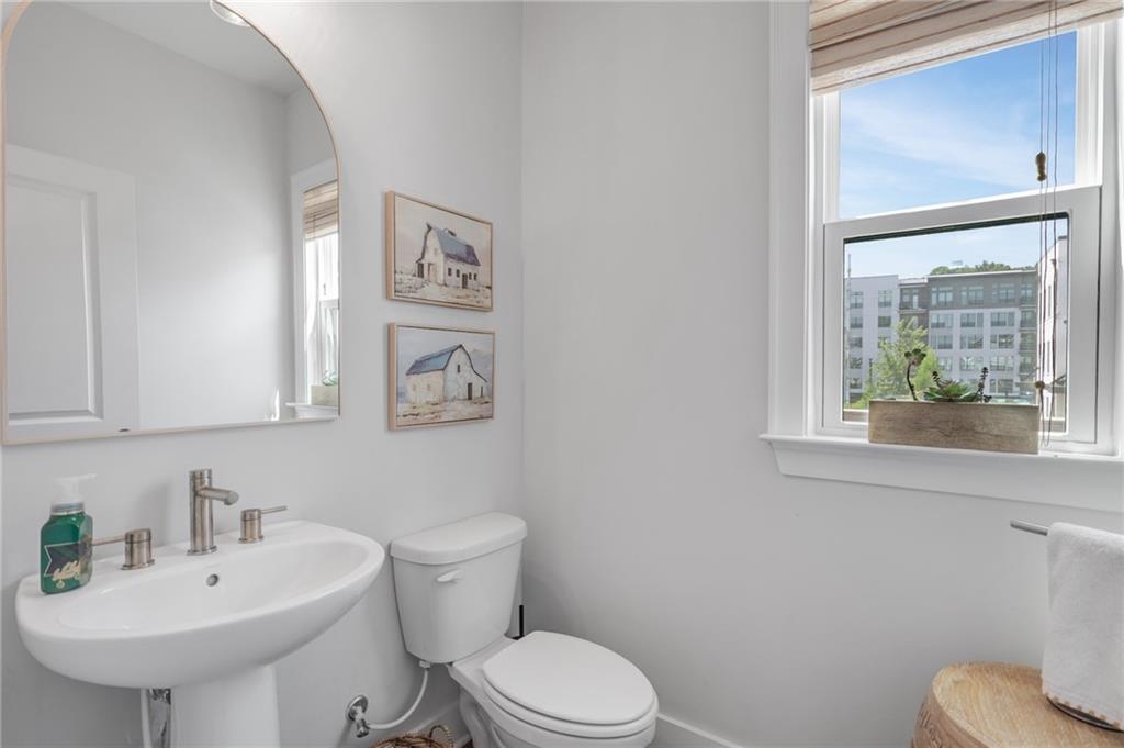 2143 Burnside Drive Nw Property Photo 20