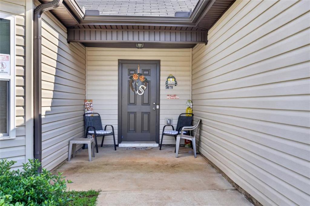 500 Heath Drive Property Photo 2