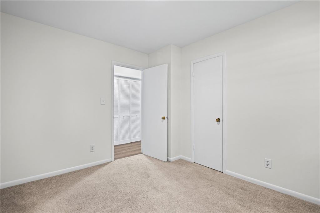 2840 Somerton Drive Property Photo 24