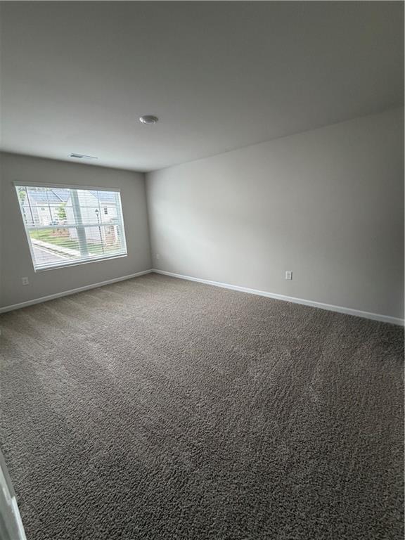 2064 Crossing Road Property Photo 4