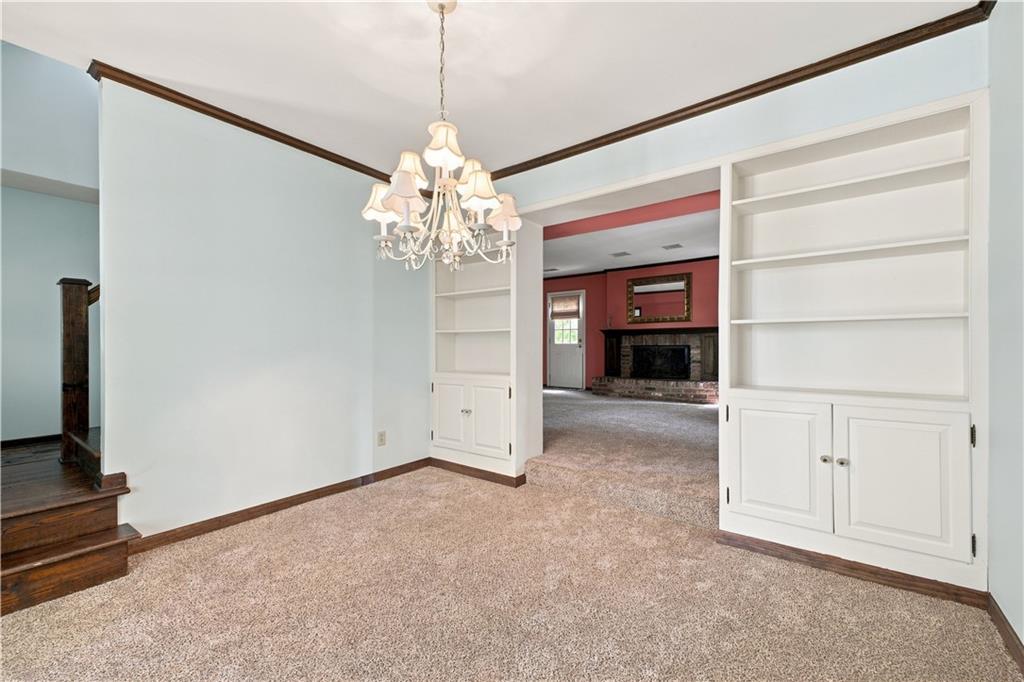 102 Valley Brook Drive Property Photo 12