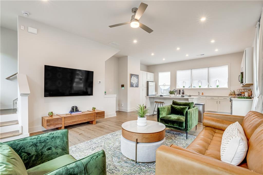 1390 Cozy Circle Property Photo 2