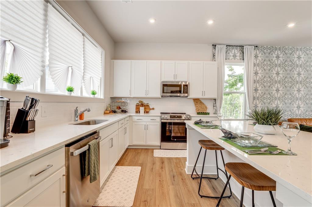 1390 Cozy Circle Property Photo 6