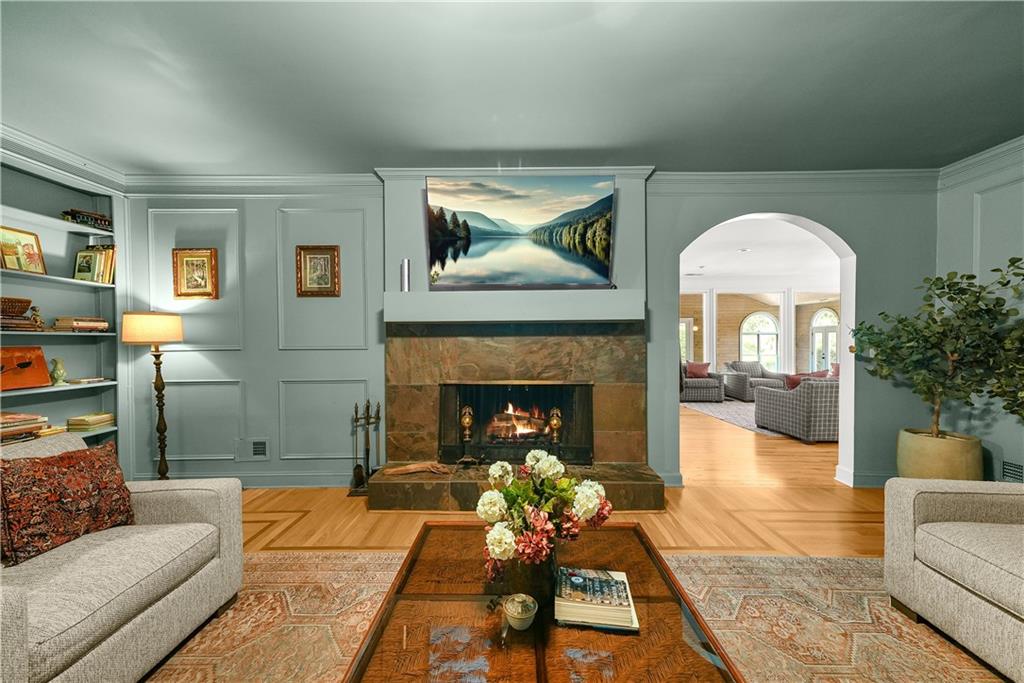 5102 Chastleton Drive Property Photo 20