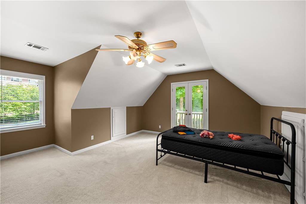 5102 Chastleton Drive Property Photo 28