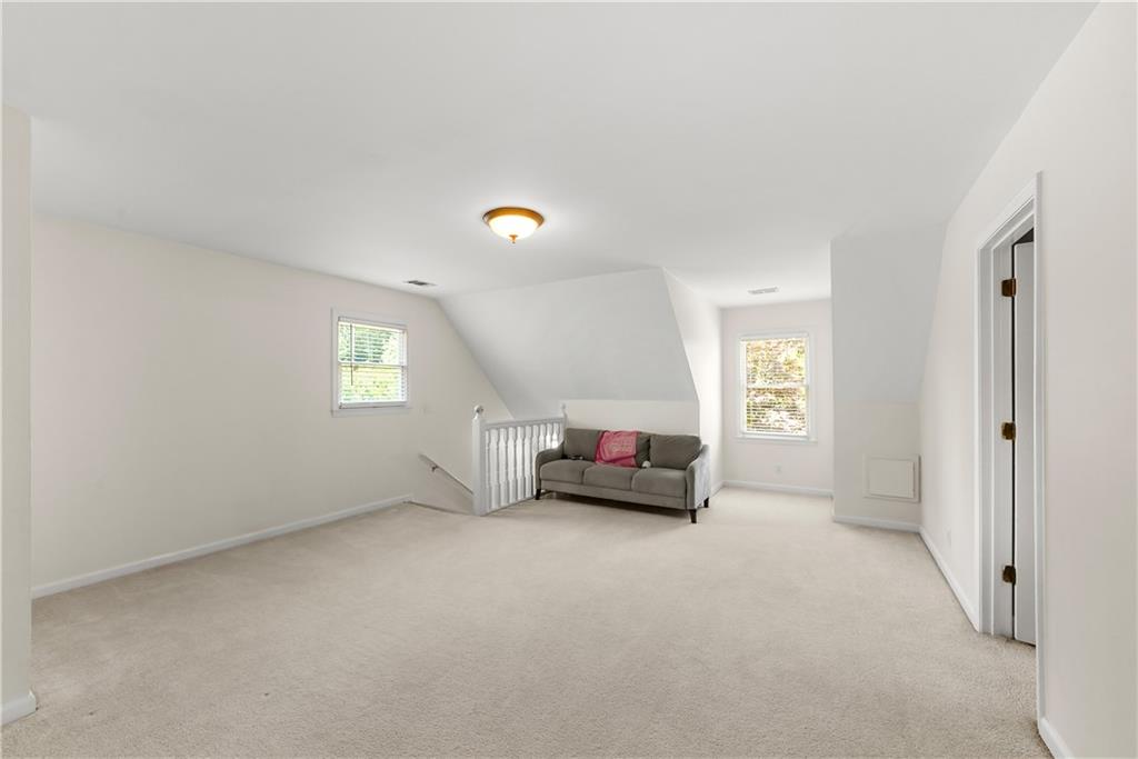 5102 Chastleton Drive Property Photo 30