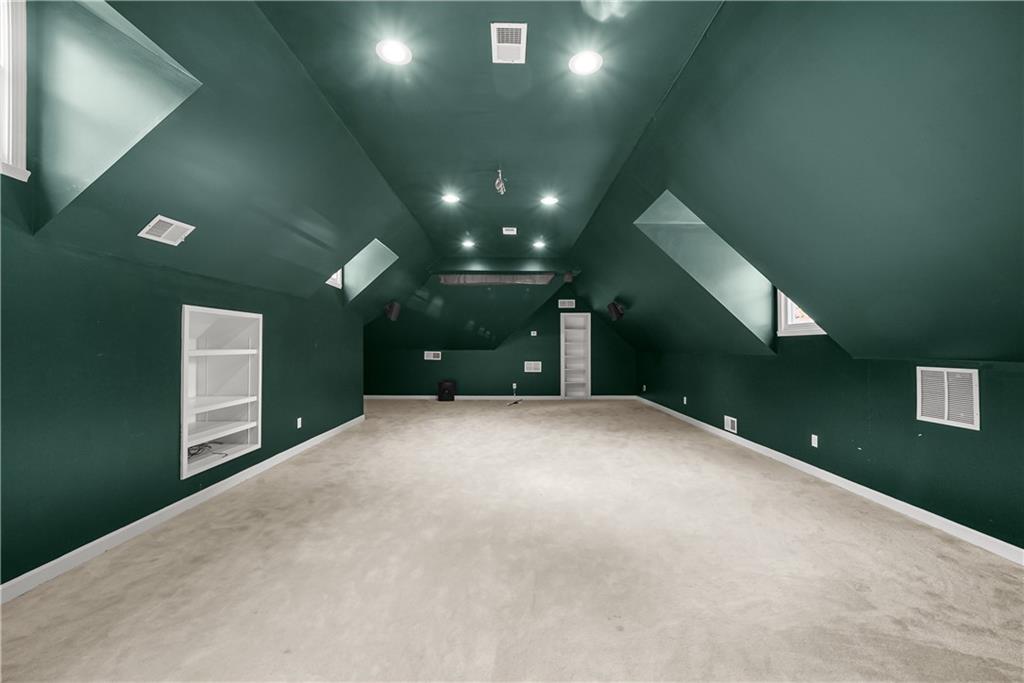 5102 Chastleton Drive Property Photo 32