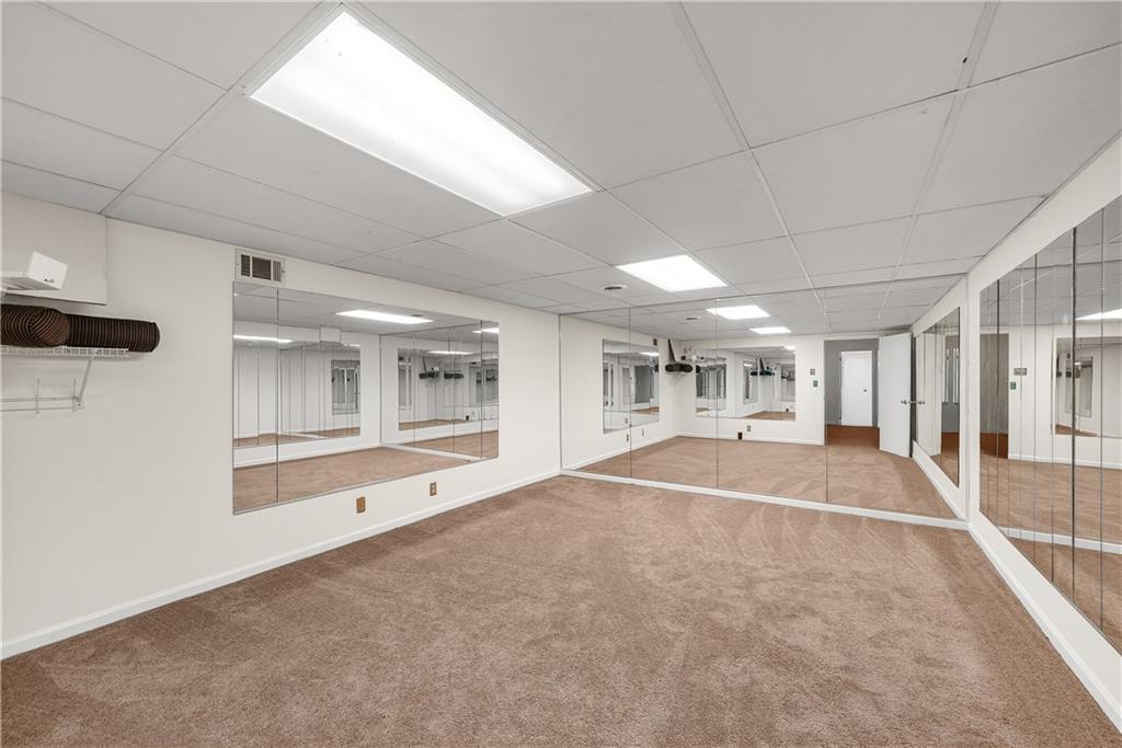 5102 Chastleton Drive Property Photo 34