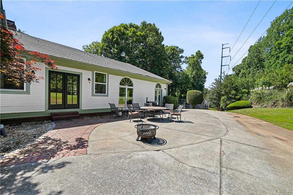 5102 Chastleton Drive Property Photo 38