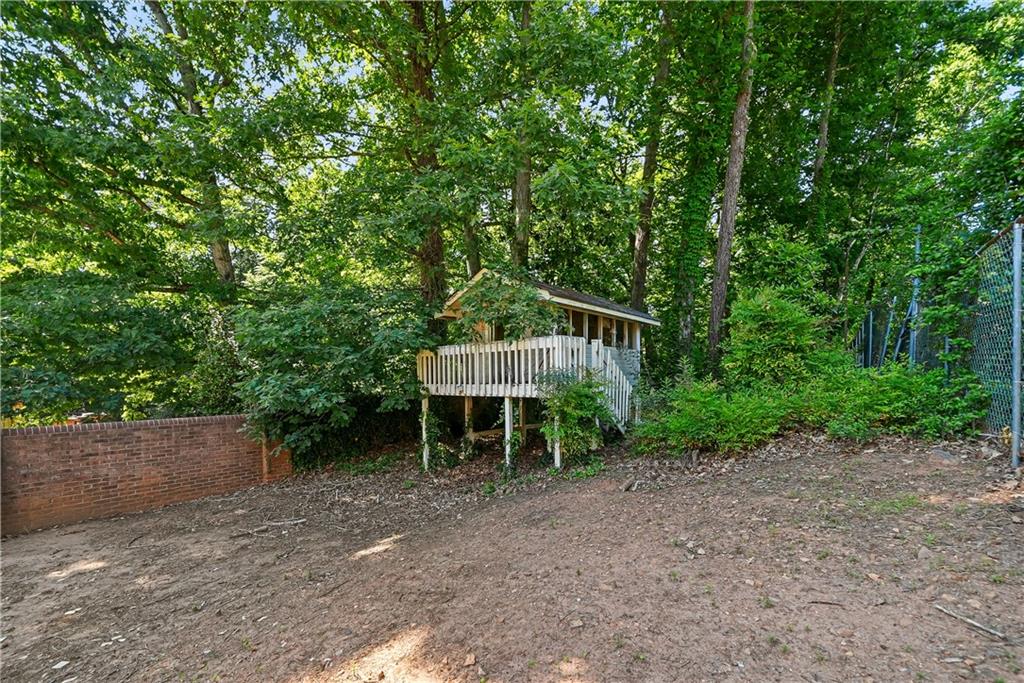 5102 Chastleton Drive Property Photo 43