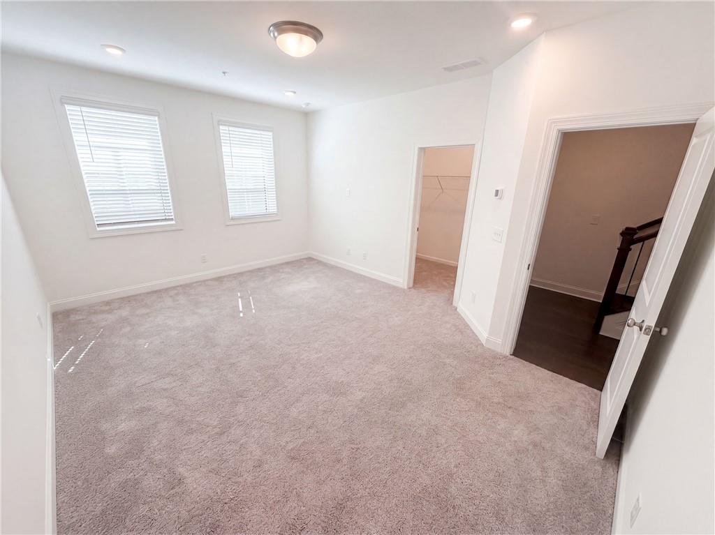 415 Olmstead Way Property Photo 17