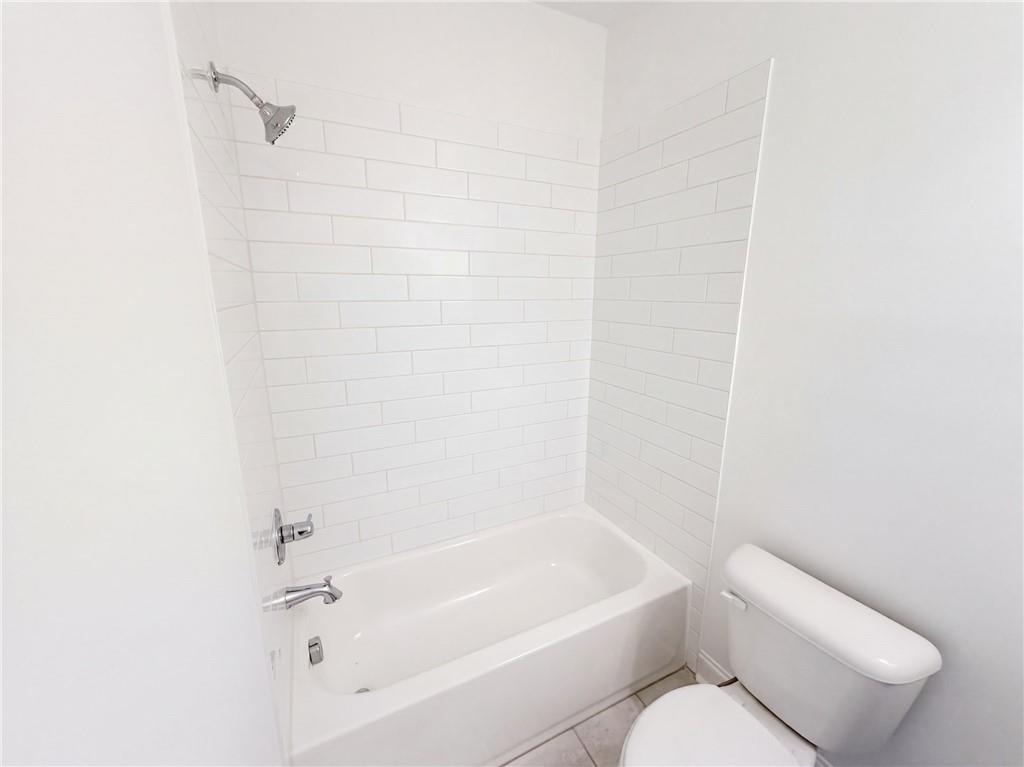 415 Olmstead Way Property Photo 18