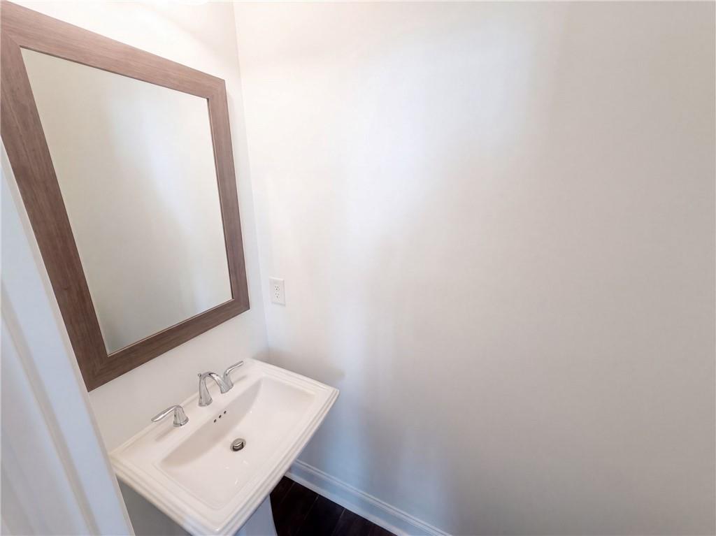415 Olmstead Way Property Photo 20