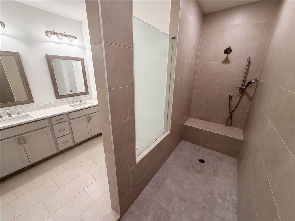415 Olmstead Way Property Photo 22