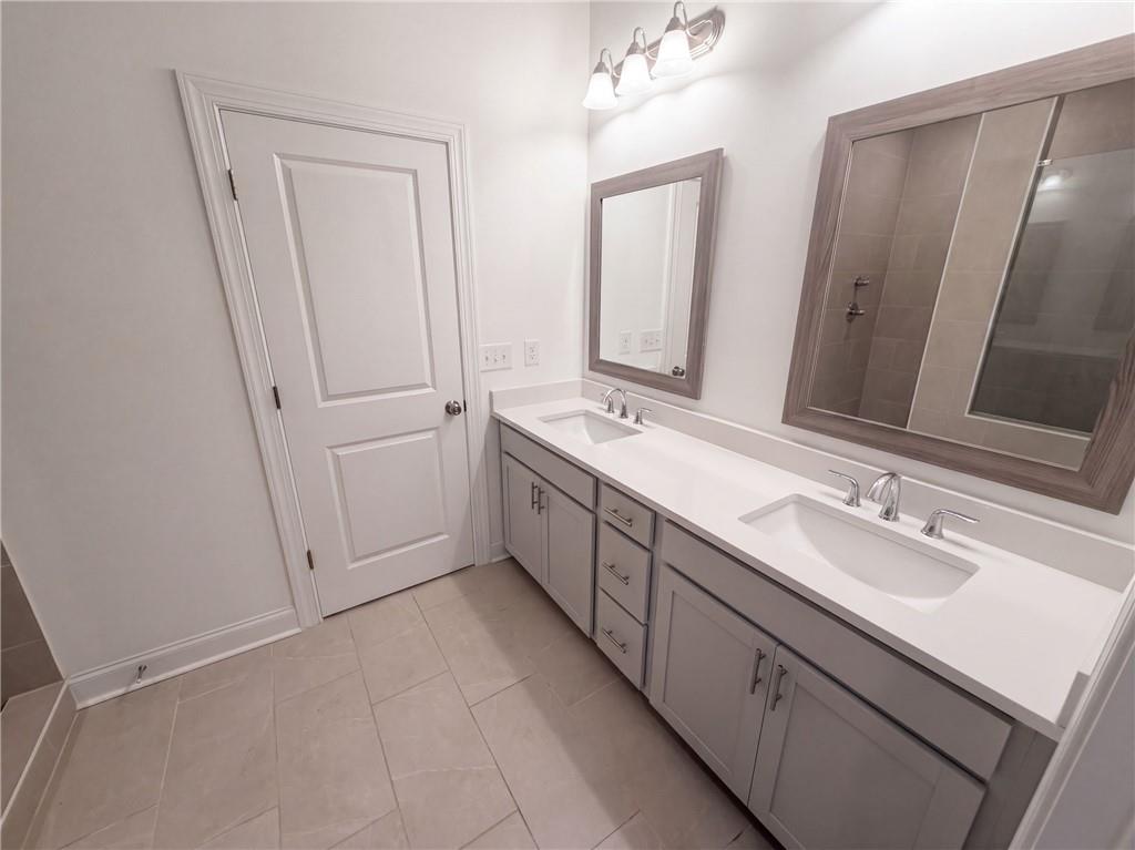 415 Olmstead Way Property Photo 23