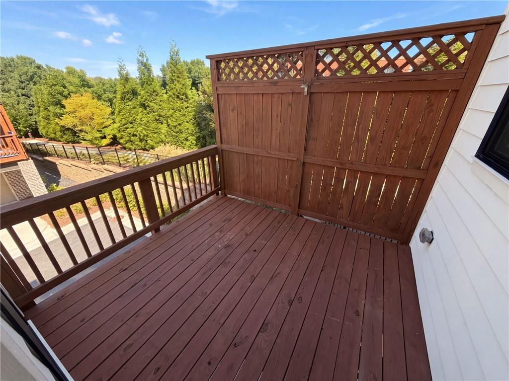 415 Olmstead Way Property Photo 26